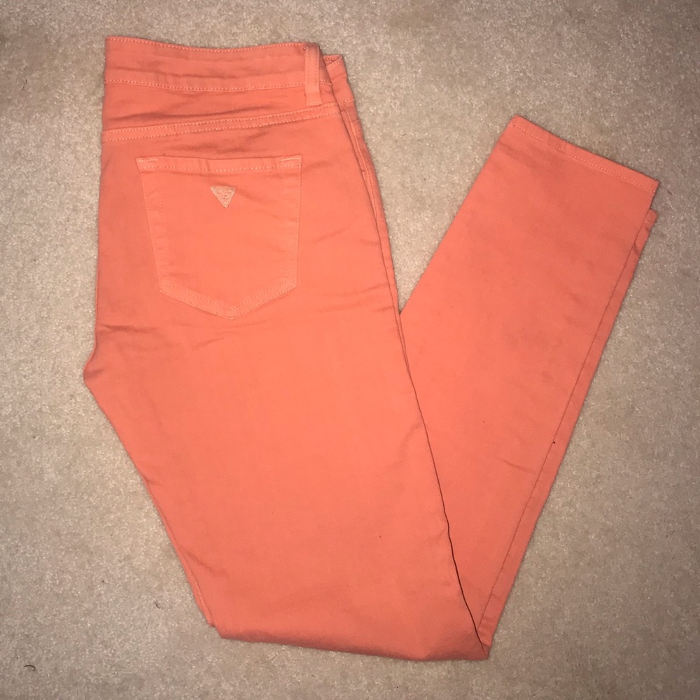 Guess jeans in coral